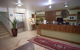 Cha Royal Plaza Hotel